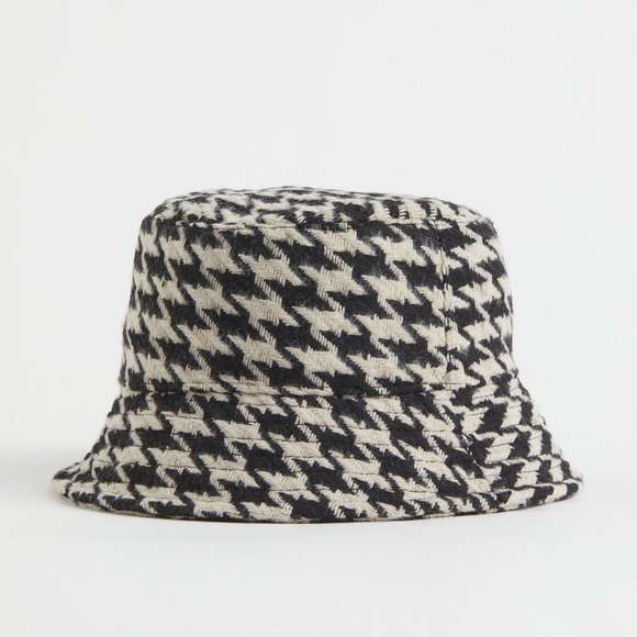 BLOGGER\'S FAVE! H&M Black Houndstooth-Patterned Bucket Hat Sz Small
